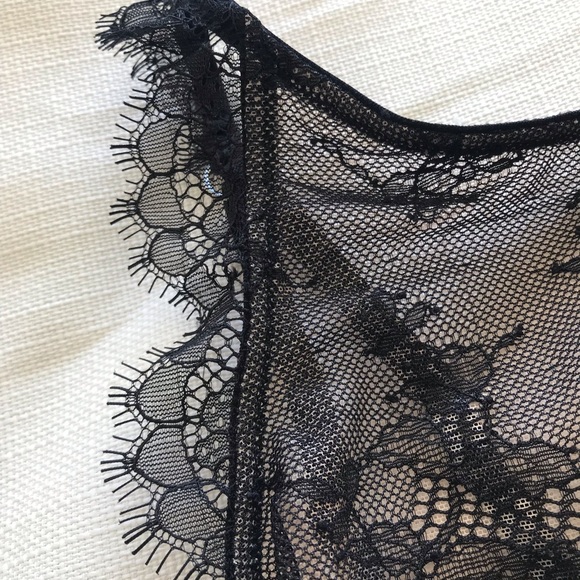 Victorian’s Secret Lace Underwire High Neck Bra NWT - Picture 5 of 14